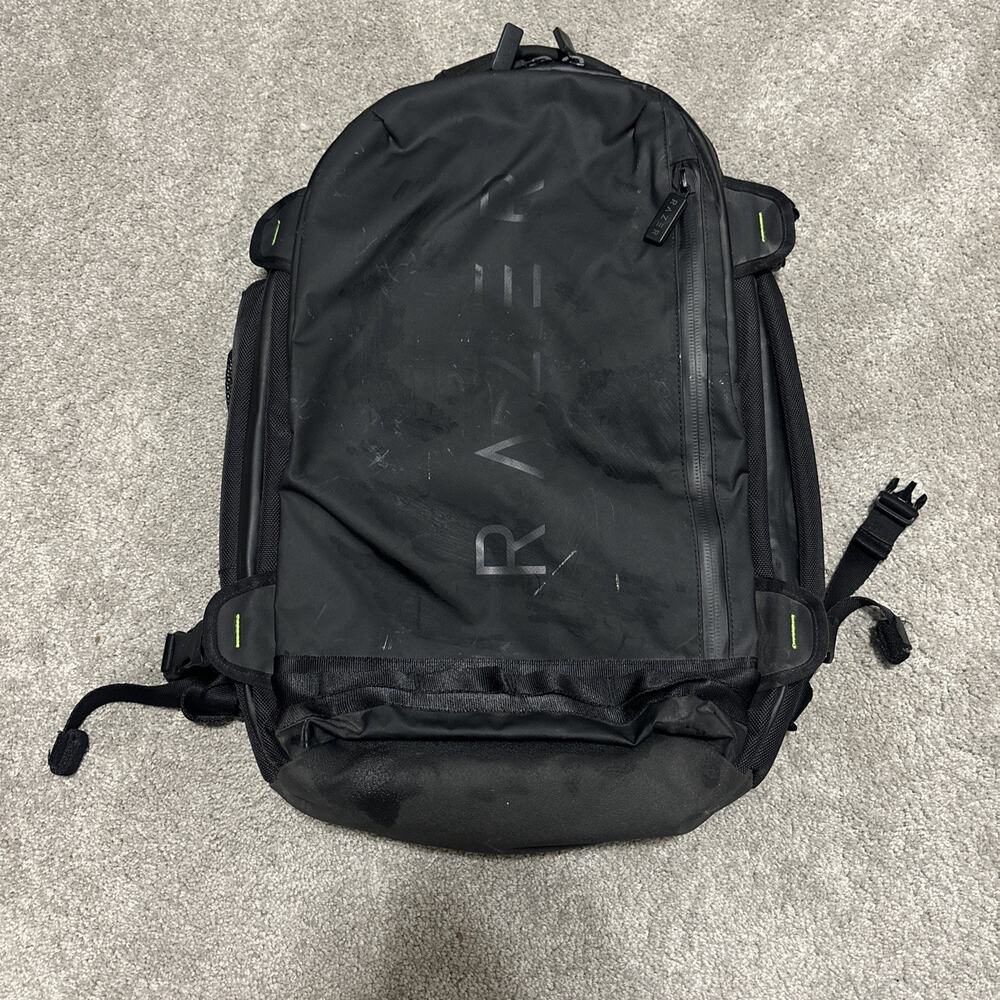 Razer Black Gaming Laptop Backpack - Tear and Water-Resistant Exterior